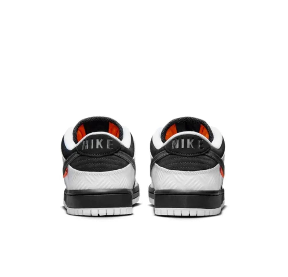 Nike SB Dunk Low x TIGHTBOOTH 'White Black'