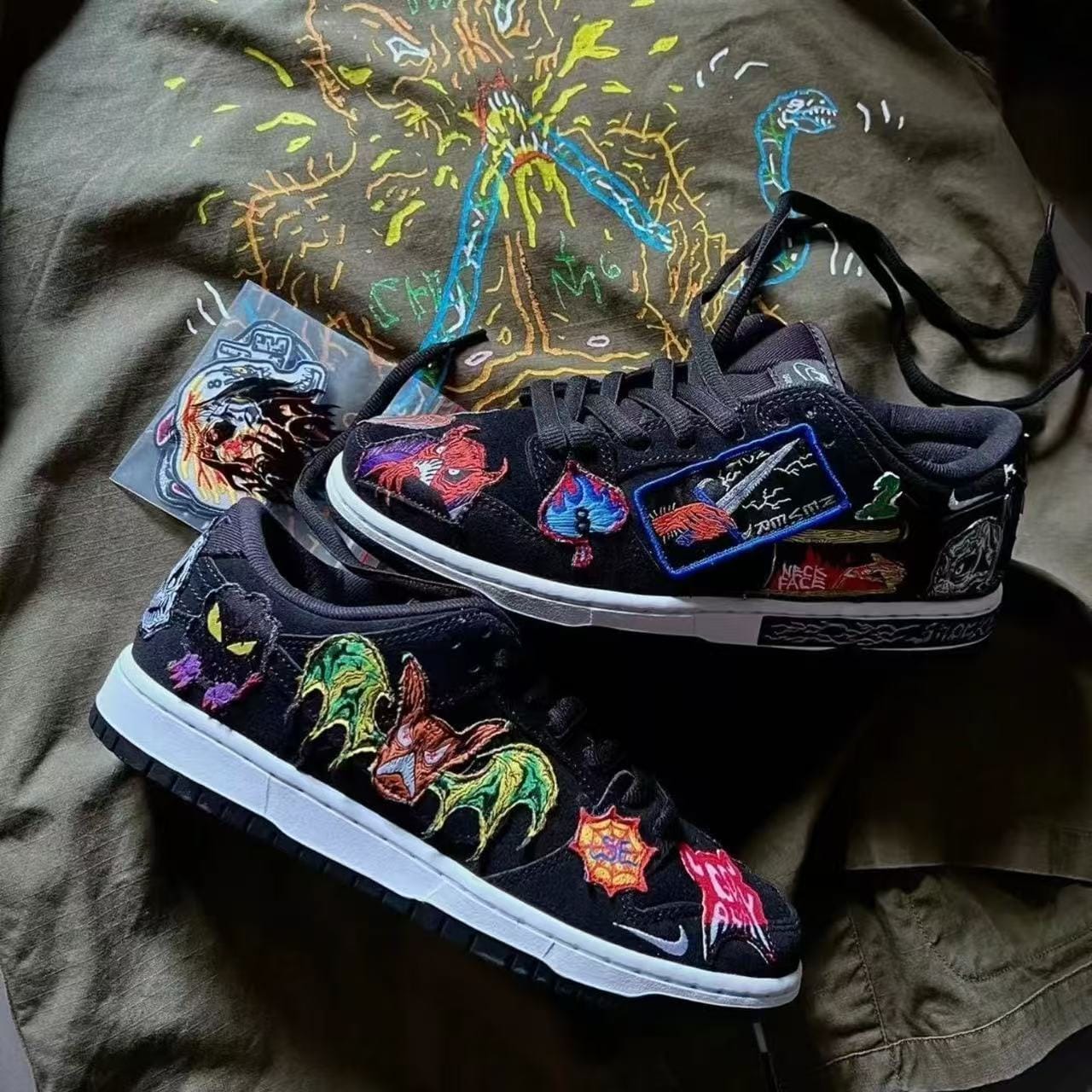 Nike Black Sb Dunk Low "neckface"