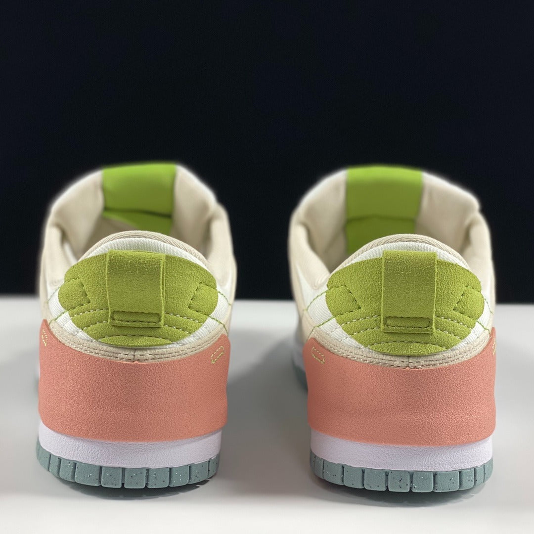 NIKE DUNK LOW DISRUPT 2 EASTER