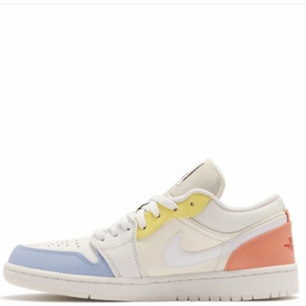AIR JORDAN 1 LOW TO MY FIRST COACH