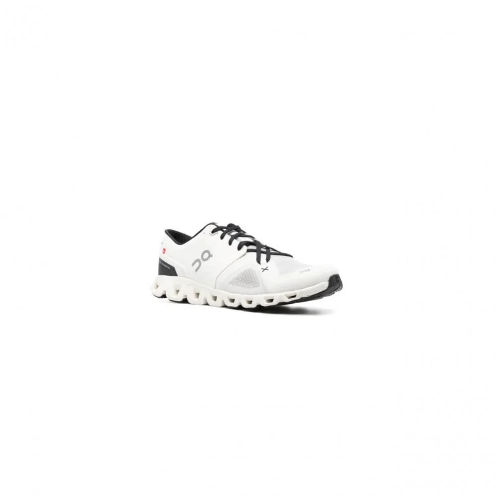 On Running Cloud x 3