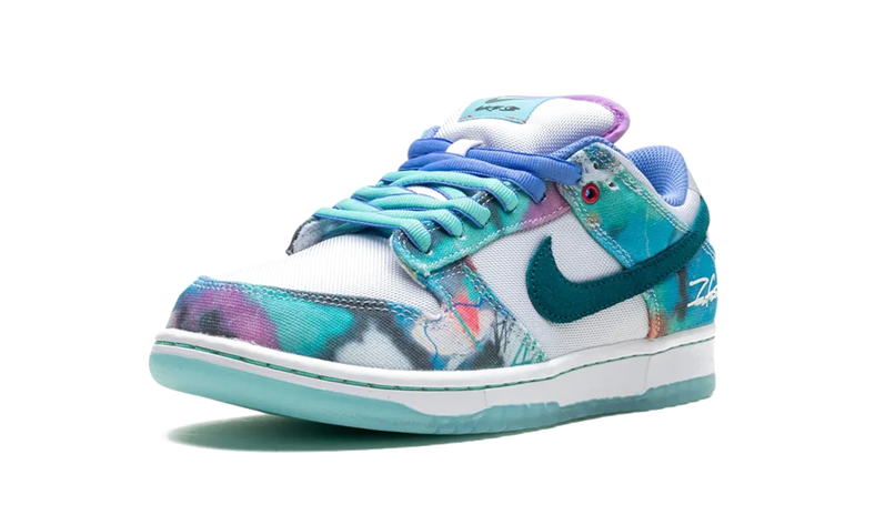Nike SB Dunk Low Futura Laboratories Bleached Aqua