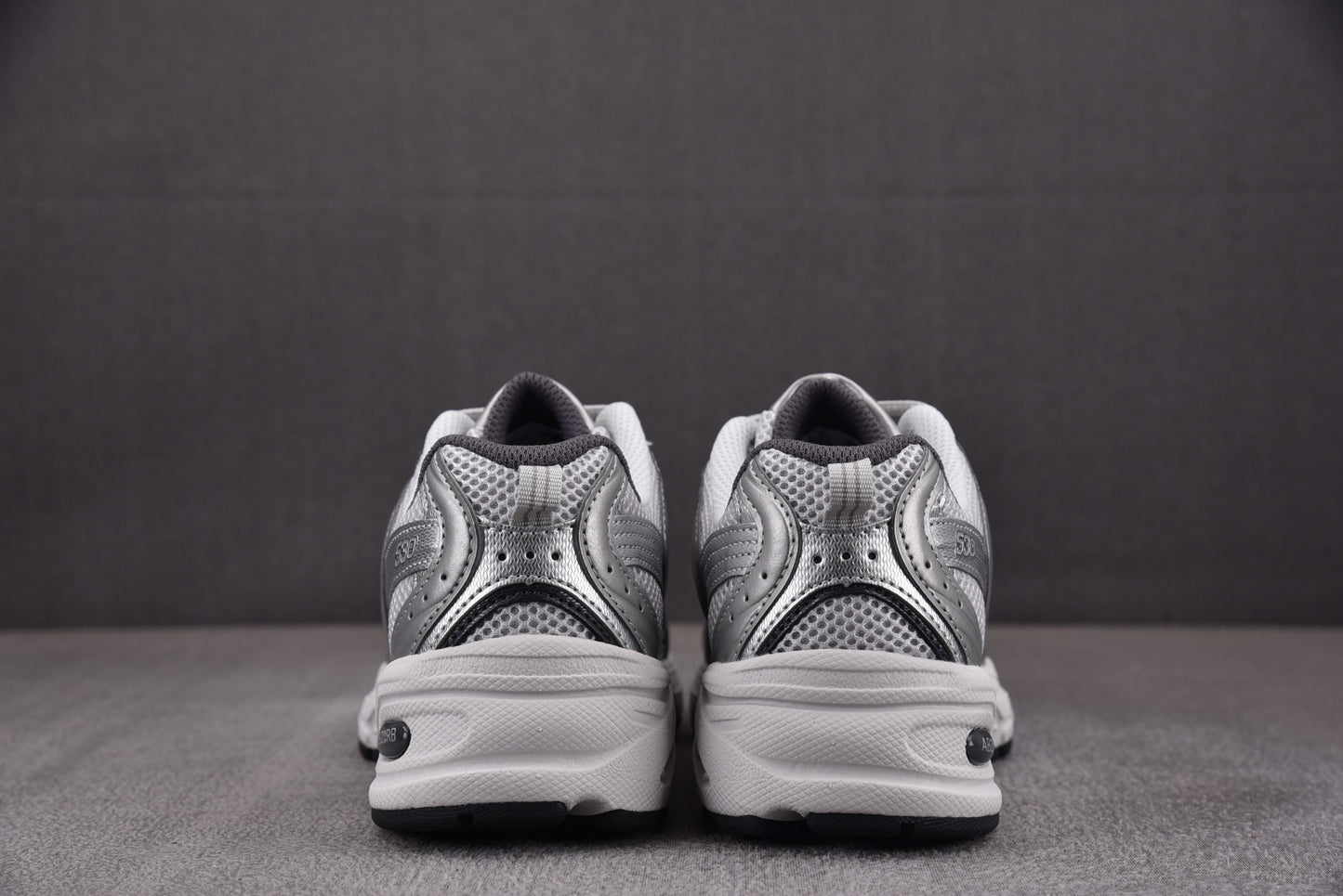 New balance 530