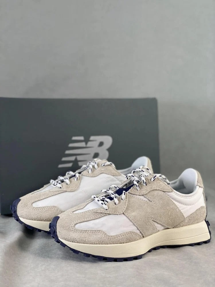 New Balance 327