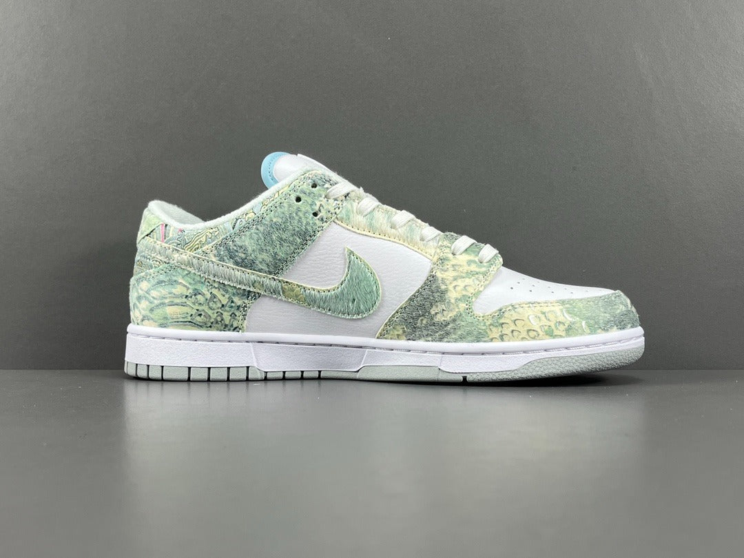 NK SB Dunk Low “CNY 2024” Replica