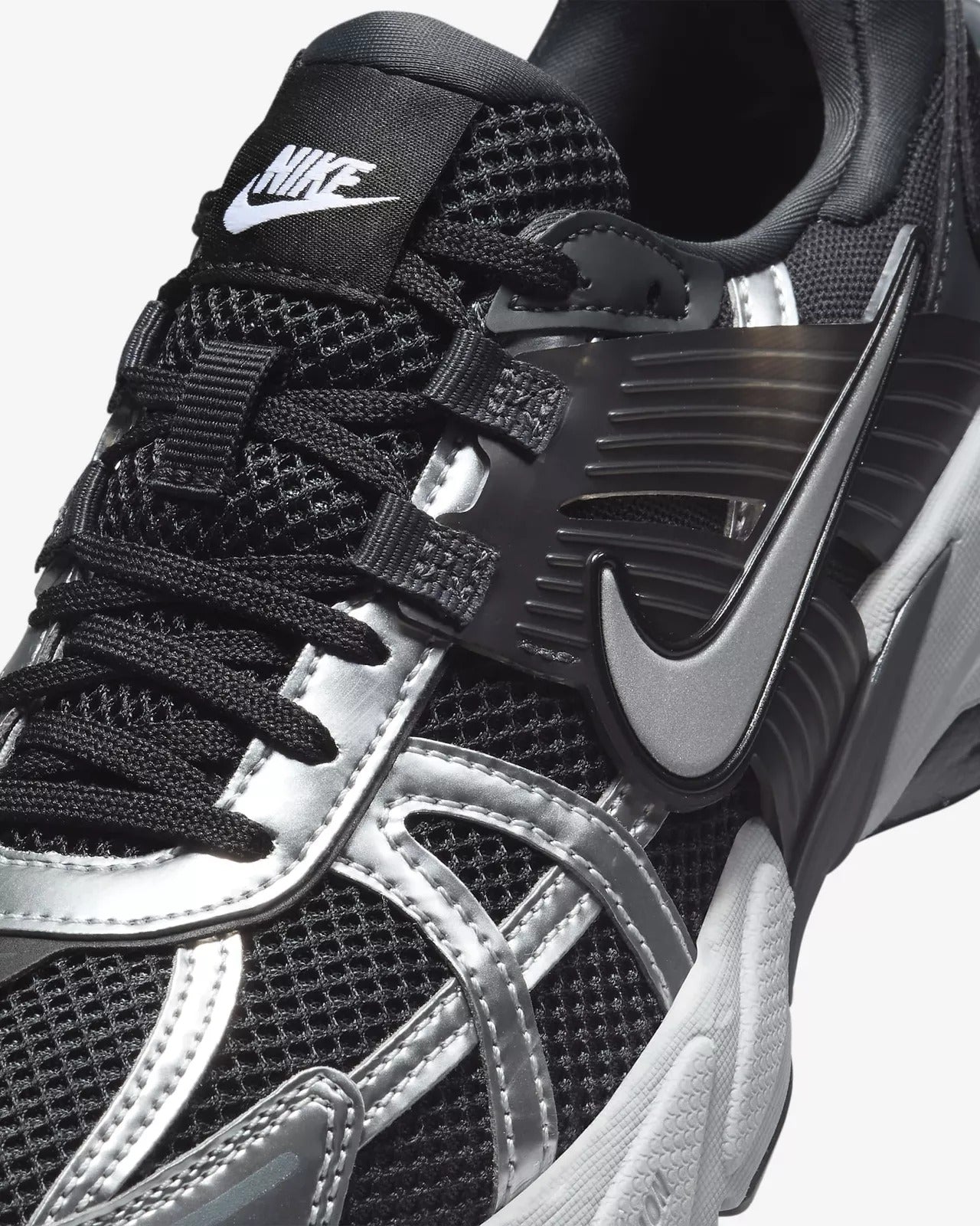 Nike V2K Run Black Anthracite Dark Smoke Grey Silver