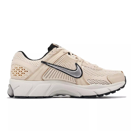 Nike Wmns Zoom Vomero 5 Pearl White Chrome