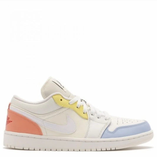 AIR JORDAN 1 LOW TO MY FIRST COACH